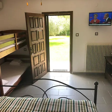 White Sand Villa Direct Access To Koviou Beach * 尼基季